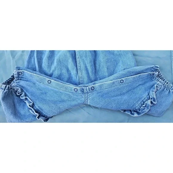 Vintage Hopscotch Girl's 12m Denim Overalls Lace Pink Buttons Ruffles Snap 90s - Picture 4 of 4